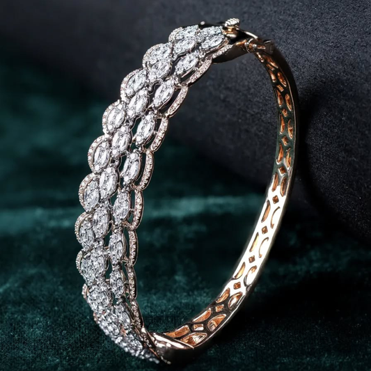 Elegancka Bransoleta z Kryształowymi Liśćmi